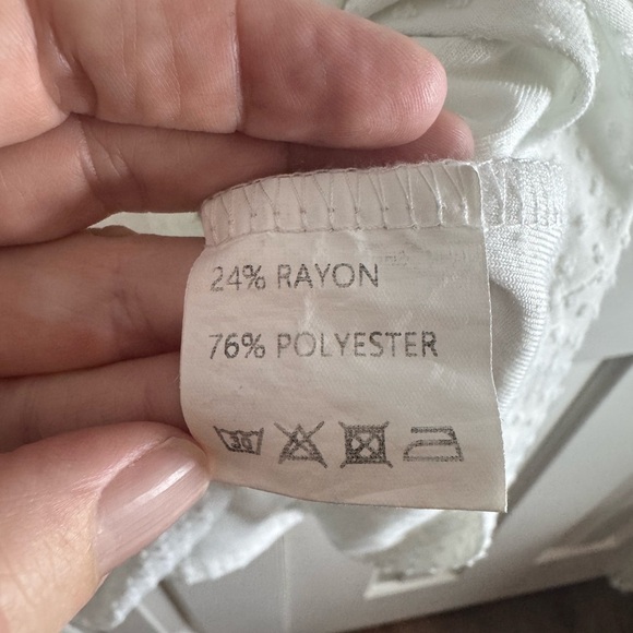 Gracyoga Women’s White Textured Dot Shift Dress with Bell Sleeves - Size Small - Picture 7 of 8